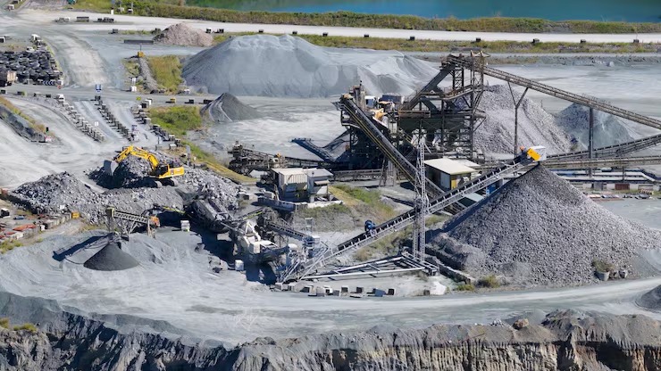 Crushing, Screening & Beneficiation Plant